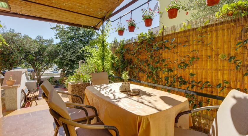 Apartment Oleander Mali Losinj Ruang foto