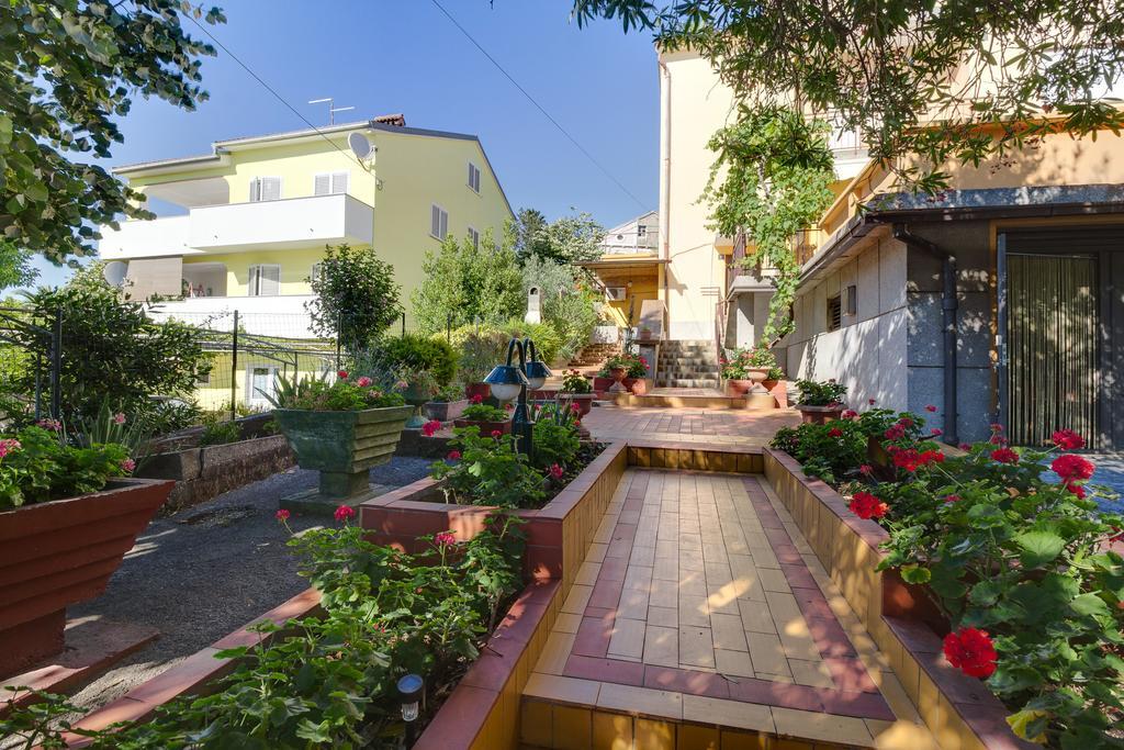 Apartment Oleander Mali Losinj Ruang foto